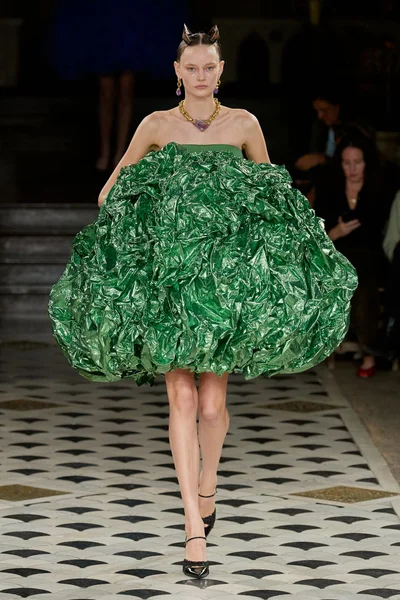 Look 47